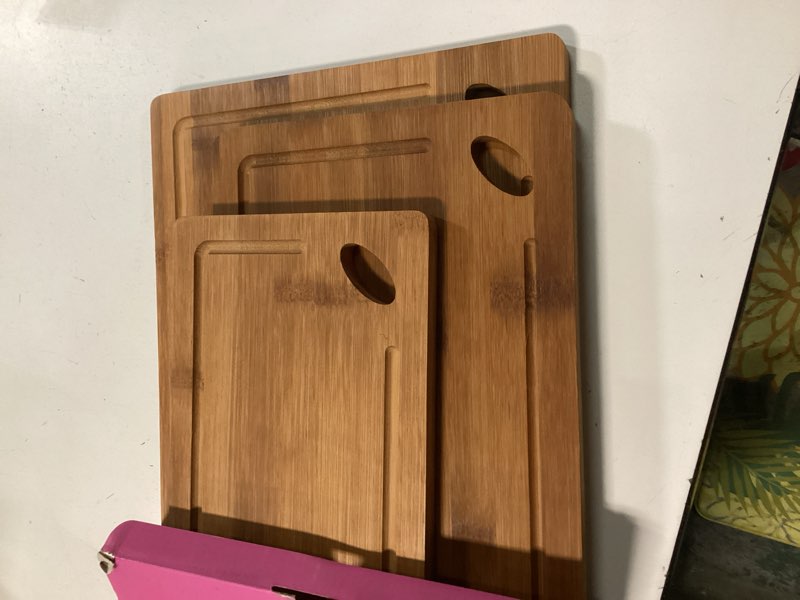 Condition photo showing Good Condition for Bamboo Cutting Boards Set of 3 – Durable Wooden Chopping Boards for Kitchen with Deep Juice Grooves – Non-Toxic, Knife-Friendly Bamboo Charcuterie Boards for Meat, Vegetables & Fruits