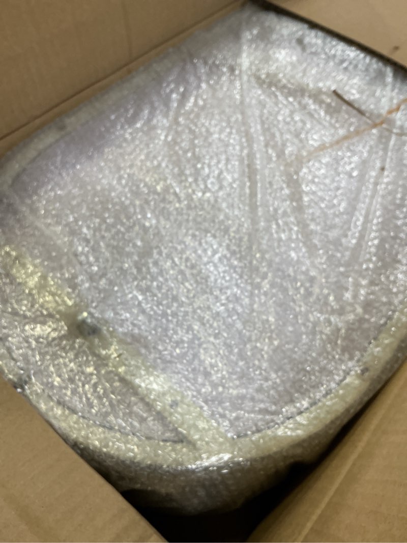 Condition photo showing Good Condition for Ergocar Coat Stand. A jacket hat rack with a basket, multi -functional design. It can move stable at 360 °, suitable for placing in bed, living room and porch. white