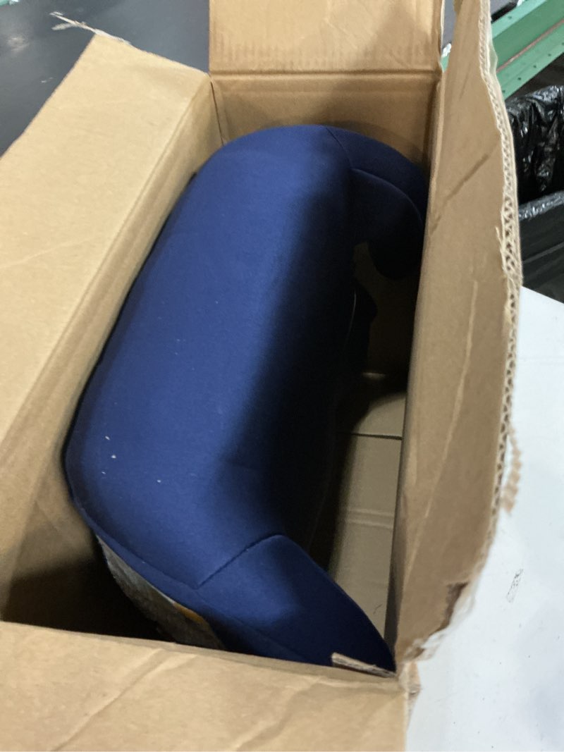 Condition photo showing Good Condition for diono solana, no latch, single backless booster car seat, lightweight, machine washable covers, cup holders, blue single blue