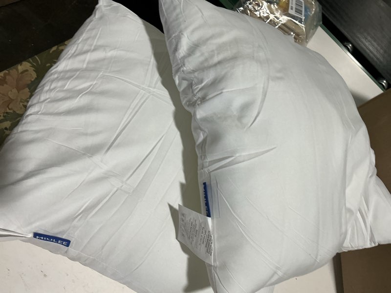 Condition photo showing As Is for MIULEE Throw Pillows Inserts, Pack of 2 18x18 Inch 100% Virgin Fiber Filling Bed Couch Pillows