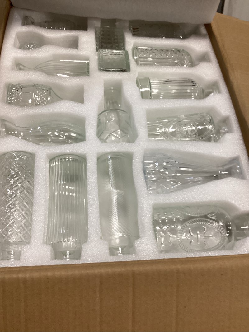 Condition photo showing New/Like New for Set of 40 Glass Bud Vases, Small Clear Glass Vases in Bulk, Mini Vintage Embossed Flower Vase for Wedding, Centerpieces, Birthday Party, Baby Shower, Home Table Decorations (Clear) Clear 40