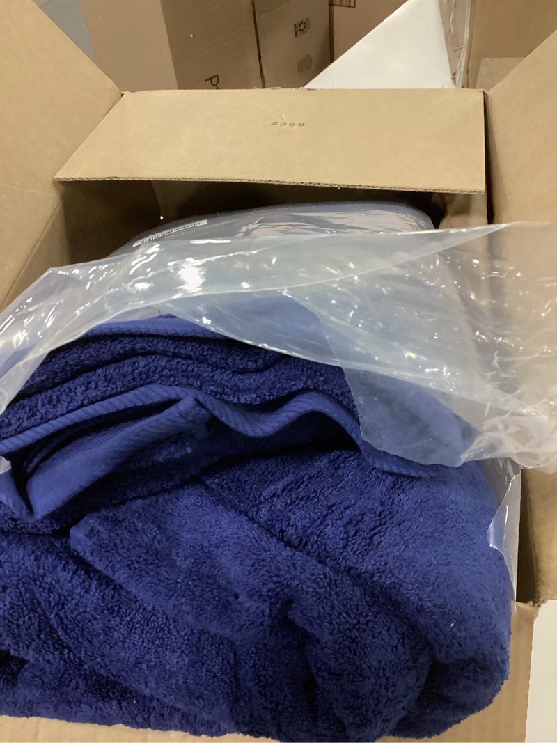 Condition photo showing As Is for REDKISS Luxury 100% Cotton 8 Piece Bath Towel Sets, 2 Bath Sheets (35x70 in), 2 Hand, 4 Washcloths, 