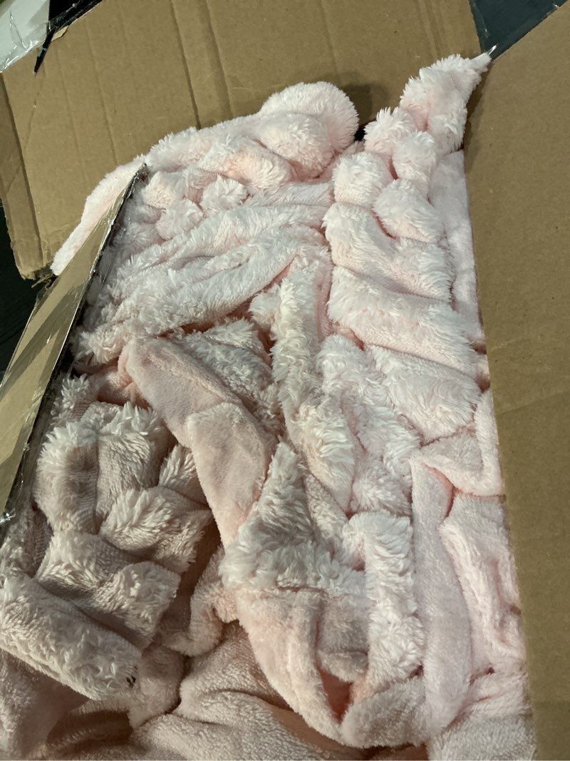 Condition photo showing As Is for Bedsure Fluffy Comforter Set King Size - Super Soft Faux Fur Bed Set Pink, All Seasons Warm Plush Fleece Bedding, 3 Pieces, 1 Shaggy Fuzzy King Comforter with 2 Pillowcases