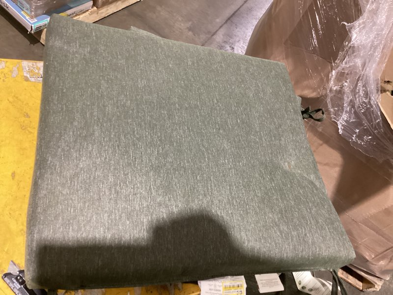 Condition photo showing Good Condition for 18"x20" heathered solid seat cushion dark green - threshold™