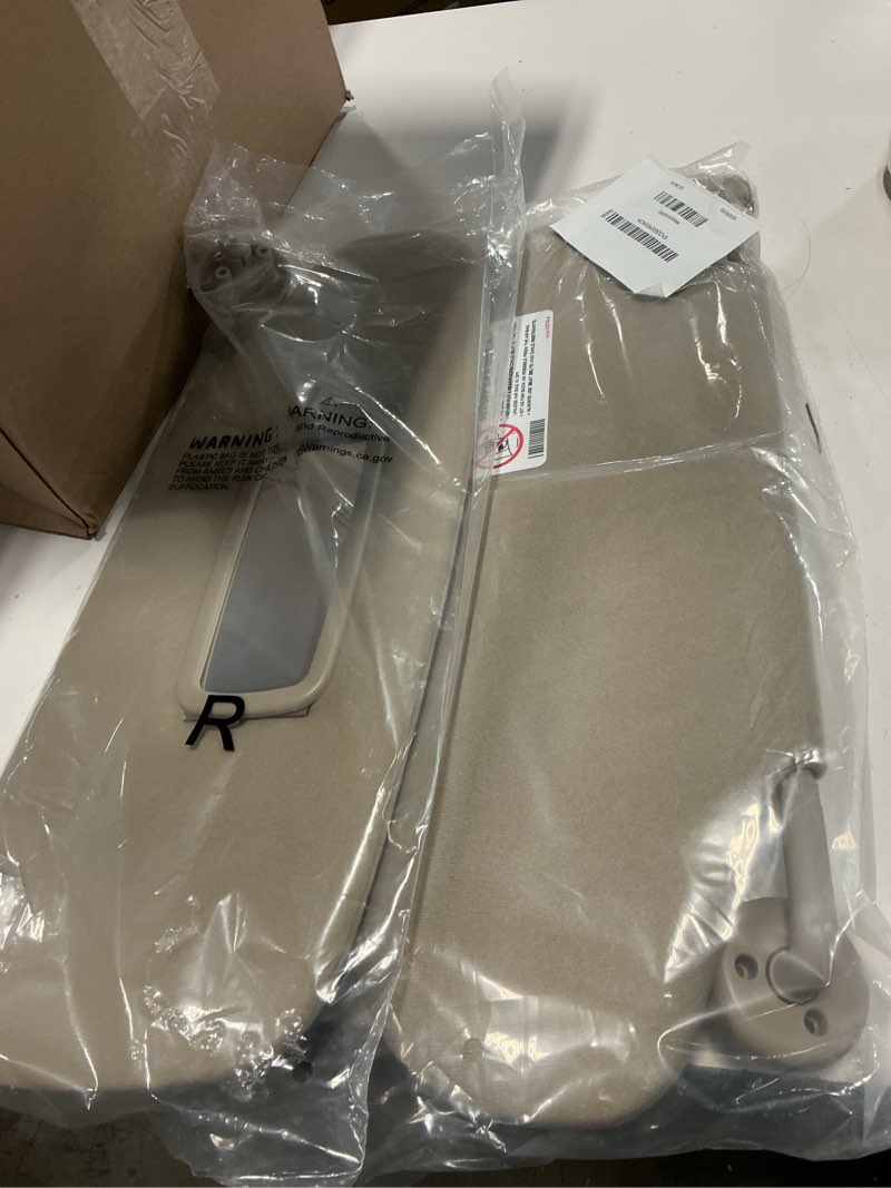 Condition photo showing New/Like New for shenkenuo gray left driver & right passenger side sun visor compatible with (2002-2009) dodge ram 1500 2500 3500,sun visor replacement number 1ct18tl2aa (drive & passenger side) for 2002-2009 dodge ram 1500 2500 3500