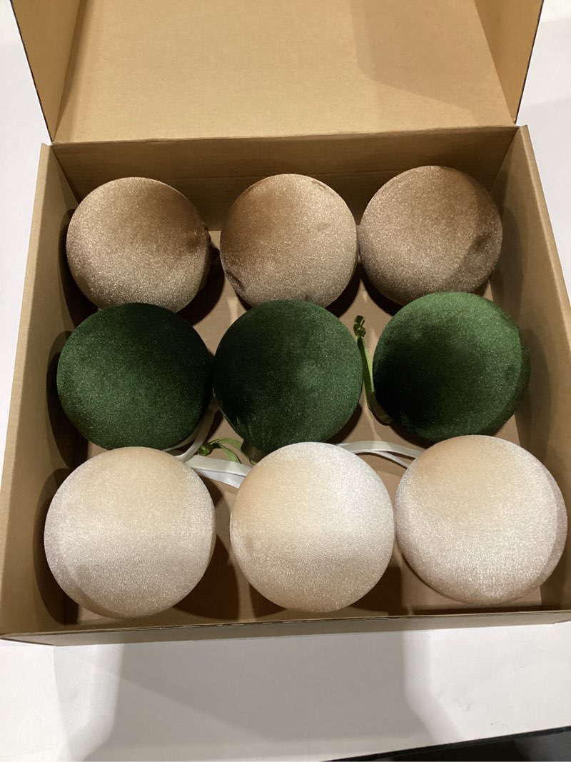 Condition photo showing Good Condition for 9 PCS Velvet Christmas Balls Ornaments 4inch& 6inch Christmas Large Ball Set for Xmas Tree Decor, Holiday Home Party (Mixed Colors 1, 4inch) Mixed Colors 1 4inch