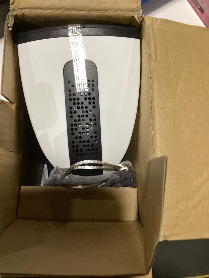 Condition photo showing Good Condition for Vacuum Steamer for Clothes, Handheld Travel Steamer with 3200Pa Suction & Dual Mode, 30s Fast Heat-Up, Portable Instantly Dry Garment Steamer Iron (for 110-120V) - White