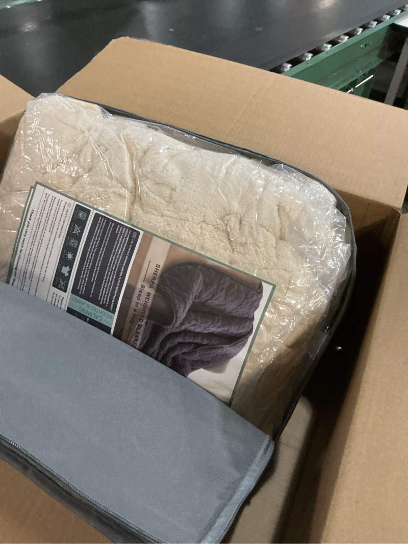 Condition photo showing Good Condition for Uttermara Sherpa Fleece Weighted Blanket Queen Size, 3D Jacquard Checkered Warm Sherpa Heavy Blanket for Adults, Soft Fuzzy Weighted Blankets for Couch Bed Sofa, 60" x 80" 15lbs in Tan Jacquard Khaki 60" x 80" 15lbs