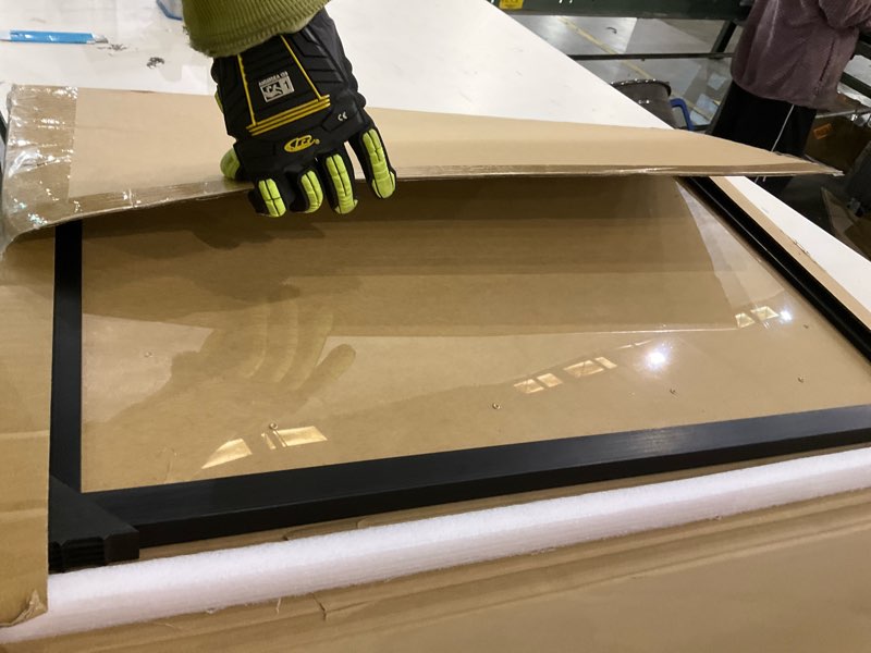 Condition photo showing As Is for euwazram Matte Black 16x24 Frame - Single Frame, 16 x 24 Poster Frame for Artwork, Puzzles, Photos a