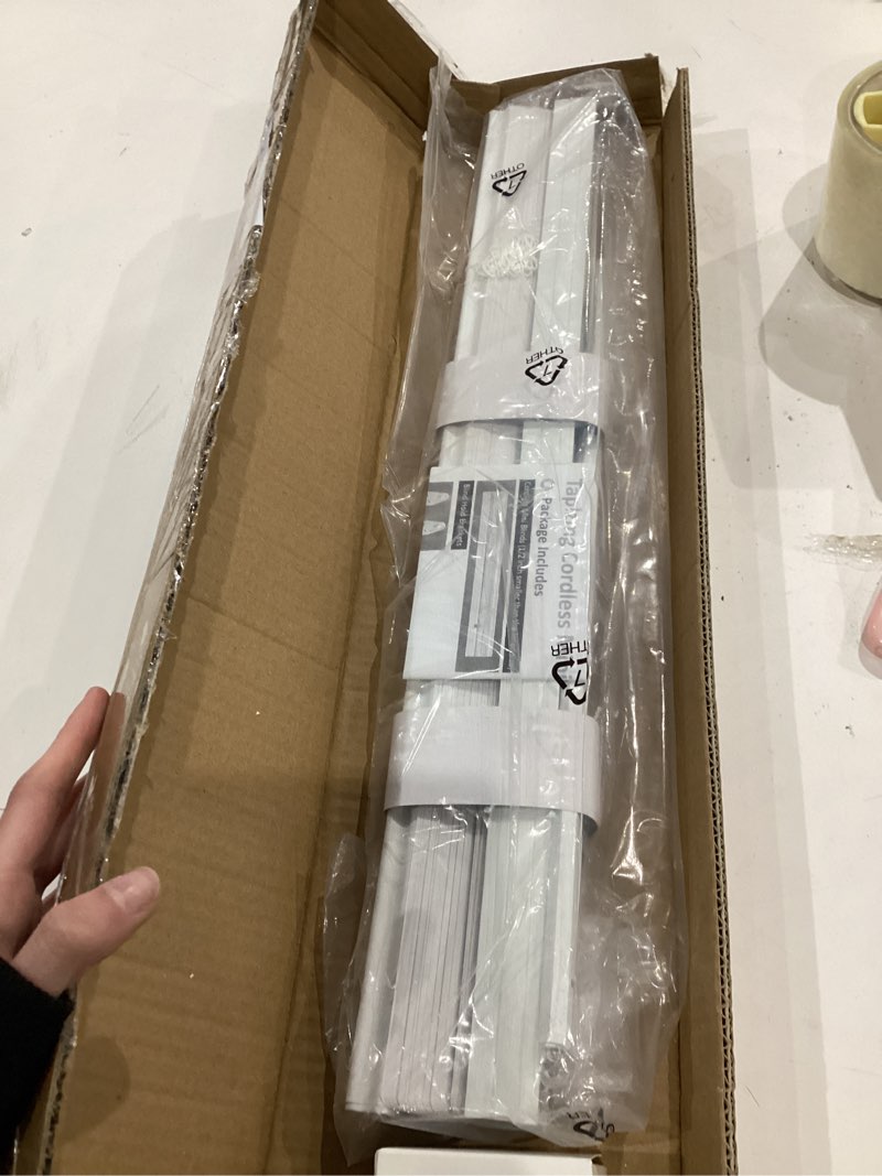 Condition photo showing Good Condition for 1" cordless mini blinds 22" w x 72" h, white vinyl blinds, horizontal light filtering blinds, window blinds for indoor windows, office, kitchen, bathroom and living room. 22"w x 72"h