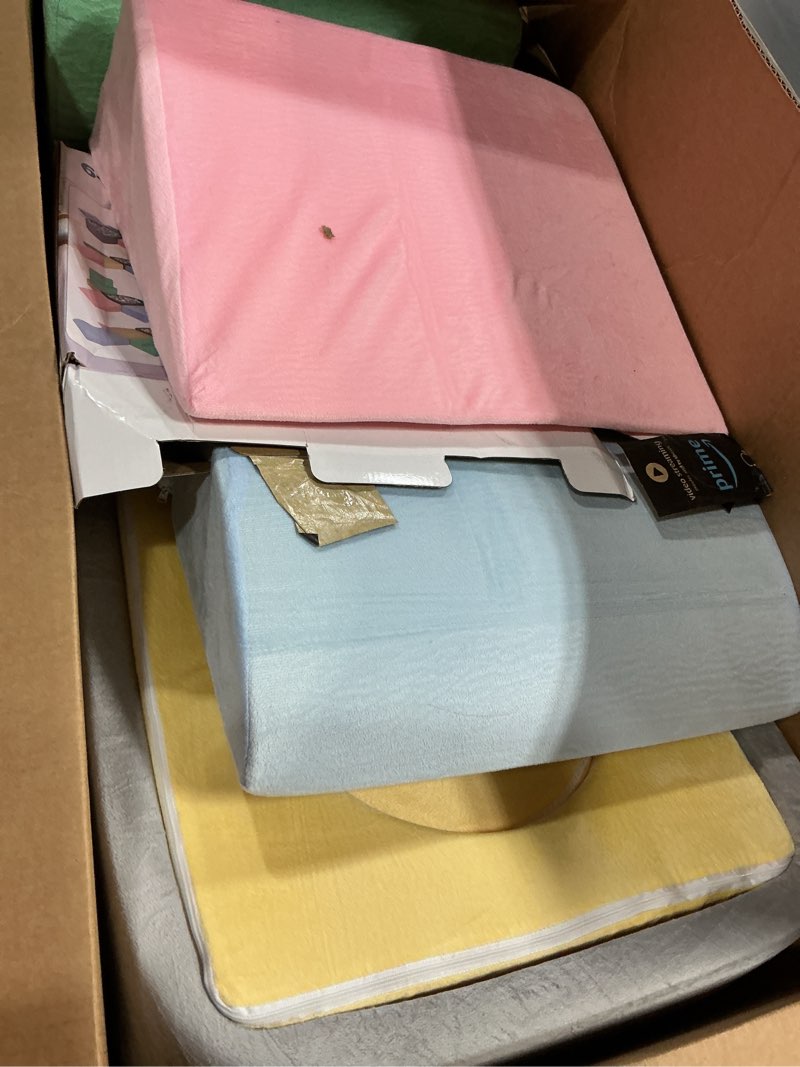 Condition photo showing Good Condition for DTRK Baby Climbing Blocks 6-Piece Set - The Ultimate Soft & Safe Foam Blocks for Toddlers 1-3 to Develop Motor Skills, Indoor Play Gym with Non-Slip Base, for Boys Girls?No Ball?