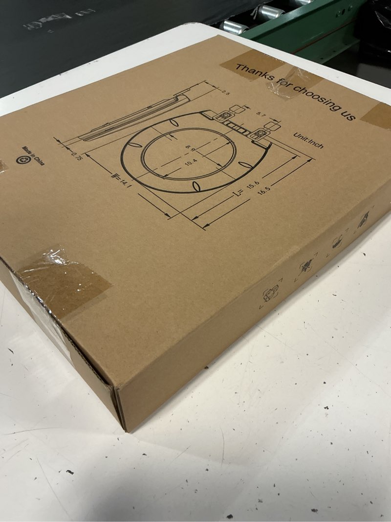 Condition photo showing New/Like New for toilet seat round soft close16.5'', toilet lid slow close quiet no slam, easy installation & release?safe pp material easy clean, comfortable ergonomic design, 2 years support, white plastic white round 16.5inch