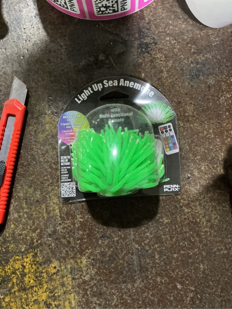 Condition photo showing New/Like New for Penn-Plax 54510325: Led Sea Anemone w/Remote Control Aquarium Plant