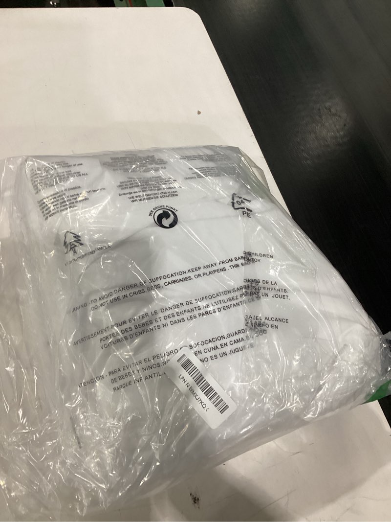 Condition photo showing Good Condition for kesfey 6 packs white round table cloths 90 inch white polyester circle bulk linen tablecloth wrinkle resistant tablecloths washable high density fabric tablecovers for wedding camping banquet parties 6 90 inch white