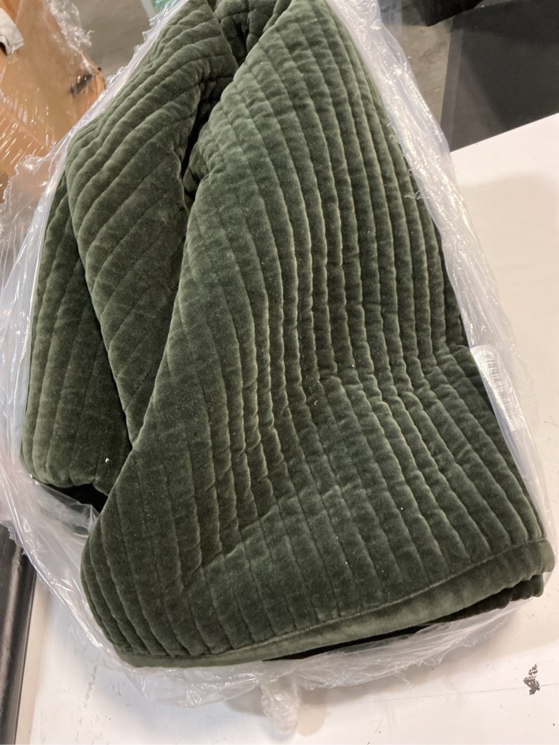 Condition photo showing As Is for cotton velvet channel quilt, king, forest green