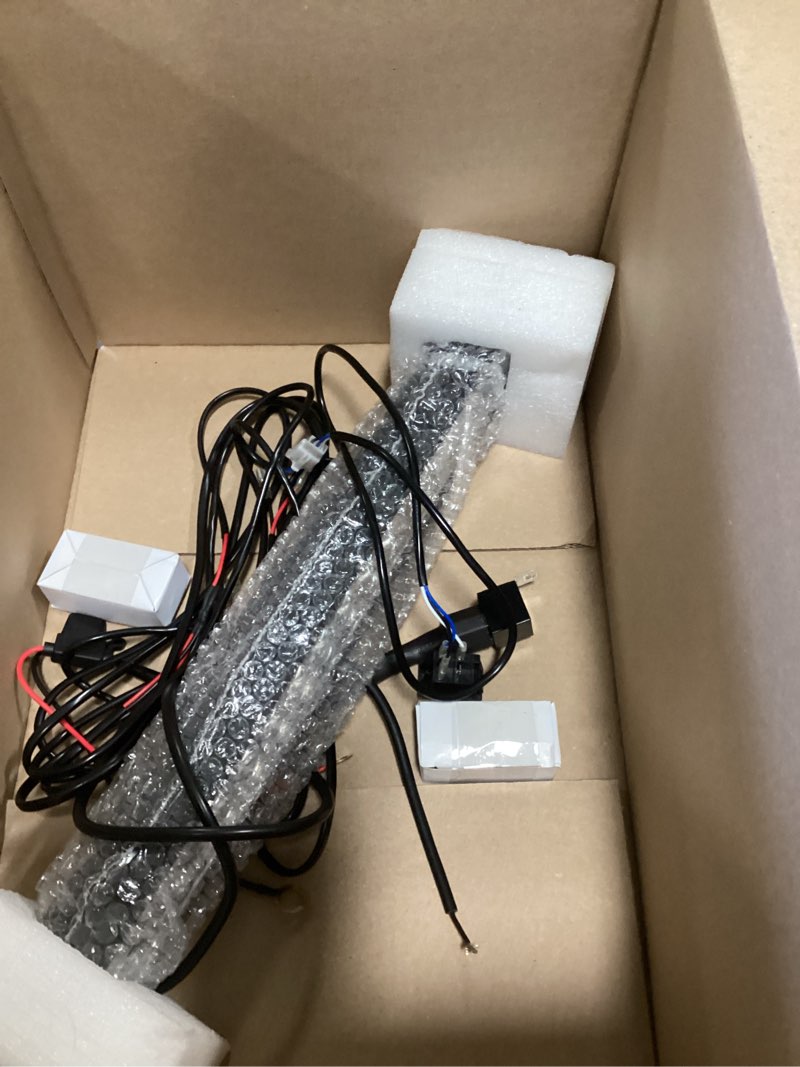 https://lotting-media.assets.bidfta.com/lotting_25711618-29d4-4aba-b154-d9e3f360ba6b