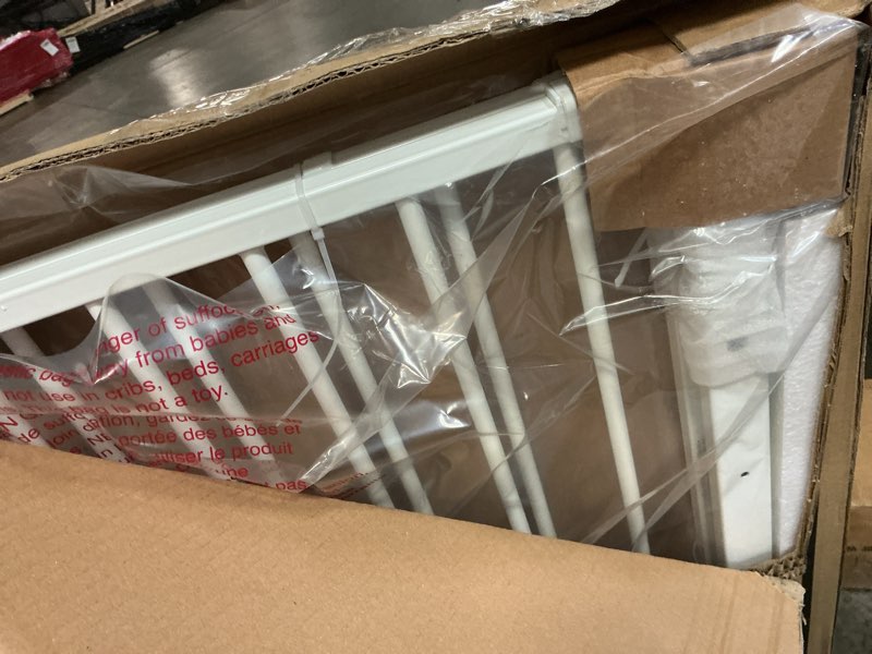 Condition photo showing Good Condition for Regalo 2-in-1 Stairway and Hallway Wall Mounted Baby Gate, Bonus Kit, Includes Banister and Wall Mounting Kit