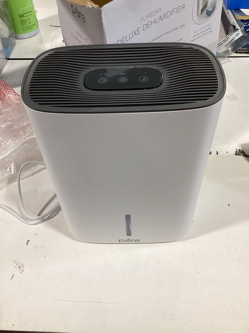 Condition photo showing Good Condition for pure enrichment 2-speed dehumidifier (for rooms 151- 400sq ft) white