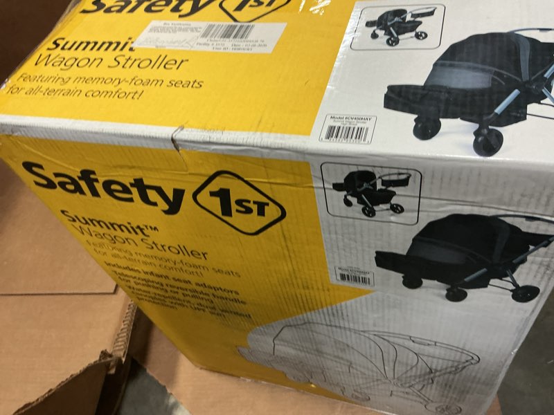 Condition photo showing Good Condition for safety 1st summit wagon stroller for 2 kids with removable tray in high street