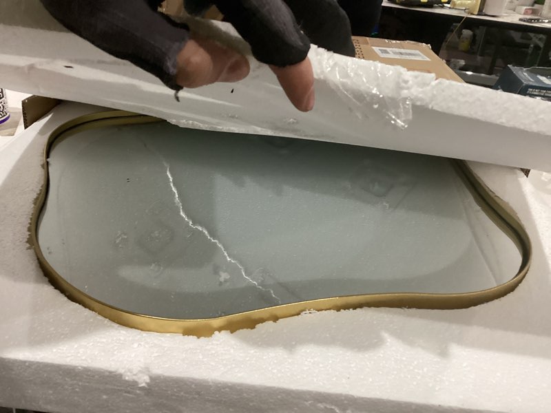 Condition photo showing Good Condition for womilous Irregular Shaped Mirror, 20" Gold Asymmetrical Mirror for Wall, Wavy Round Mirrors Decorative, Modern Scalloped Mirrors for Living Room Bathroom Bedroom Hallway Entryway Fireplace Gold 20"L x 20"W