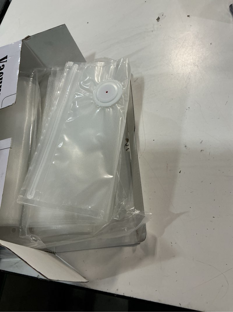 Condition photo showing Good Condition for compact vacuum sealer for food, handheld saver vacuum sealer machine with 30 reusable bags for preservation & fresh white vacuum sealer(white) + 30 bags white
