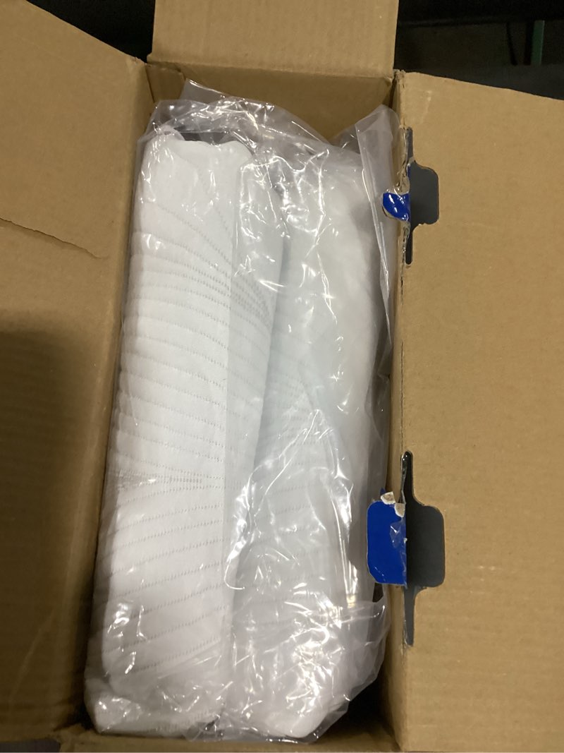 Condition photo showing New/Like New for homemate heated mattress pad twin size - 3d knitted jacquard electric mattress pad twin bed warmer with dual controller, 10 heated setting - auto off 8 hours, fit up to 30 inch, 75"x39" jacquard white twin