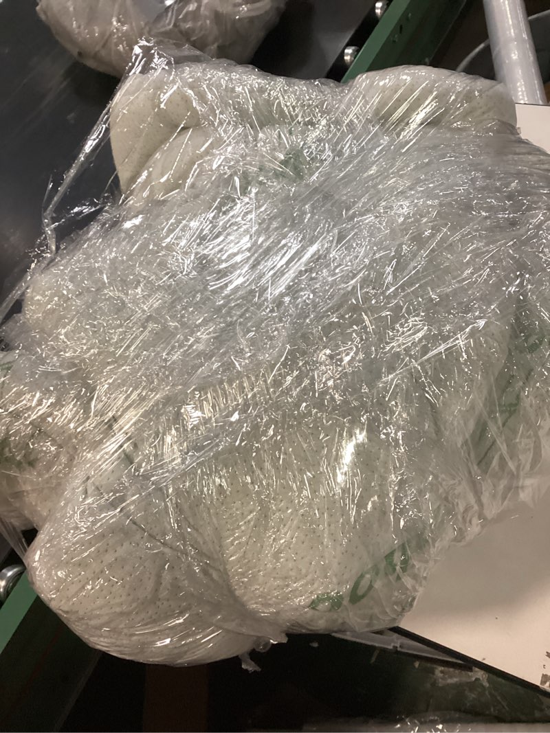 https://lotting-media.assets.bidfta.com/lotting_2587081e-a10c-40da-bc3b-9380bd18f43d