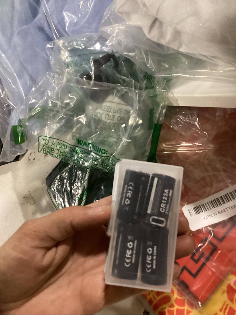Condition photo showing New/Like New for different brand    tenergy 3v cr123a lithium battery, high performance cr123a cell batteries ptc protected for smart sensors 4 pack (non-rechargeable) 4 pcs