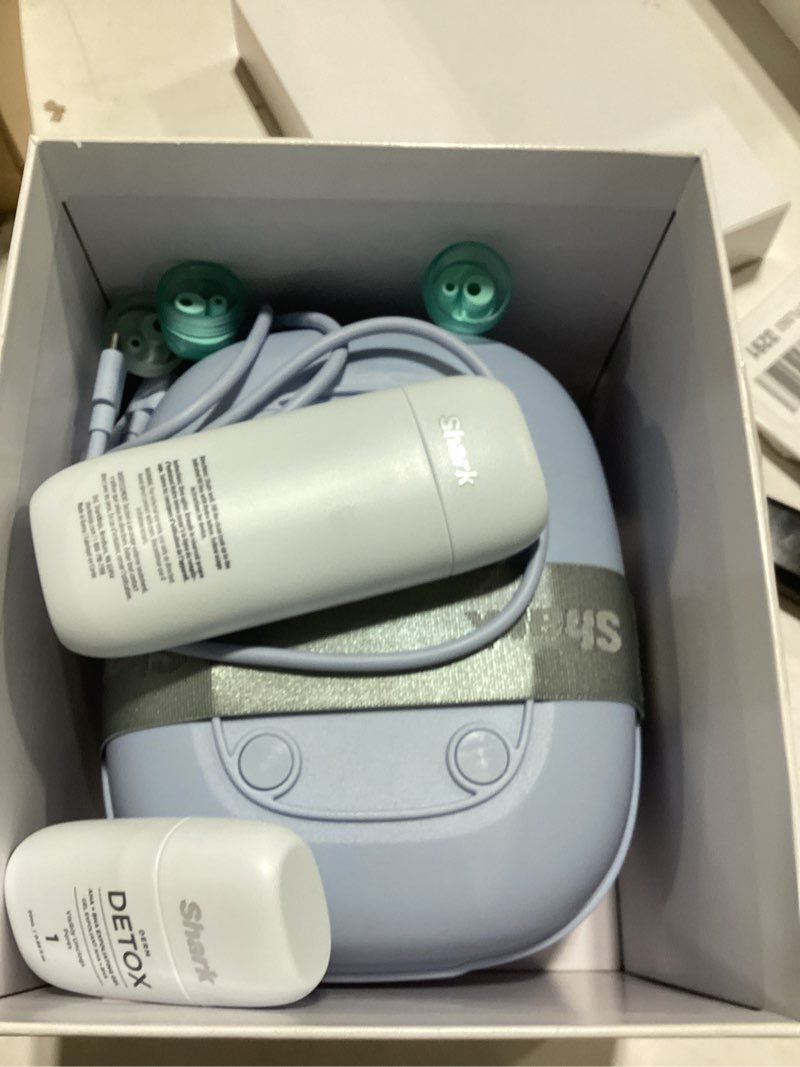 Condition photo showing Good Condition for Shark FacialPro Glow at-Home Hydro-Powered Facial System with DePuffi Hot & Cold Therapy – Professional Spa Skincare Device for Pore Cleansing, Hydration, & Radiant Glow, Blue, FH320