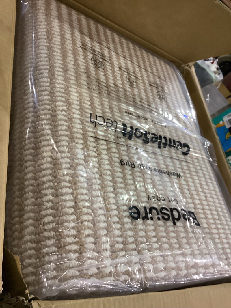 Condition photo showing New/Like New for Bedsure 6x9 Faux Wool Area Rugs for Living Room, Machine Washable Carpet, Non-Slip Backing, Pet Friendly Throw Rug for Bedroom Dining Room, Natural Ivory 6'x9' 07 - Natural Ivory