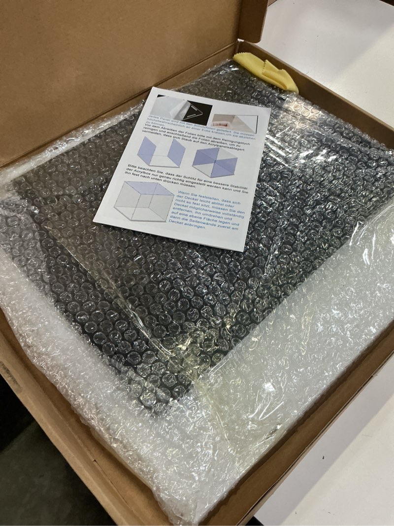 Condition photo showing New/Like New for choowin acrylic display case for 45*45*42-ba-cho-us