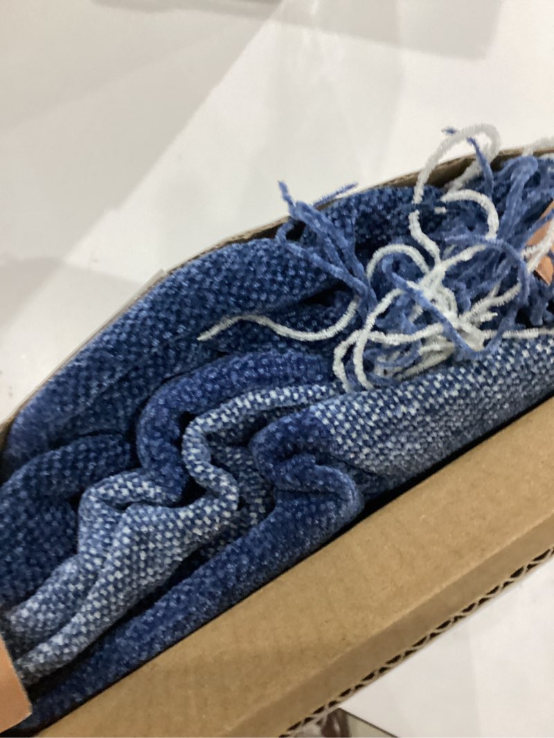 Condition photo showing Good Condition for recyco buffalo paid chenille throw blanket for couch, soft cozy decorative buffalo check blanket throw with tassels for bed sofa, lightweight chenille knitted throw, plaid navy off white, 50'' x 60'' plaid navy off white 50'' x 60''