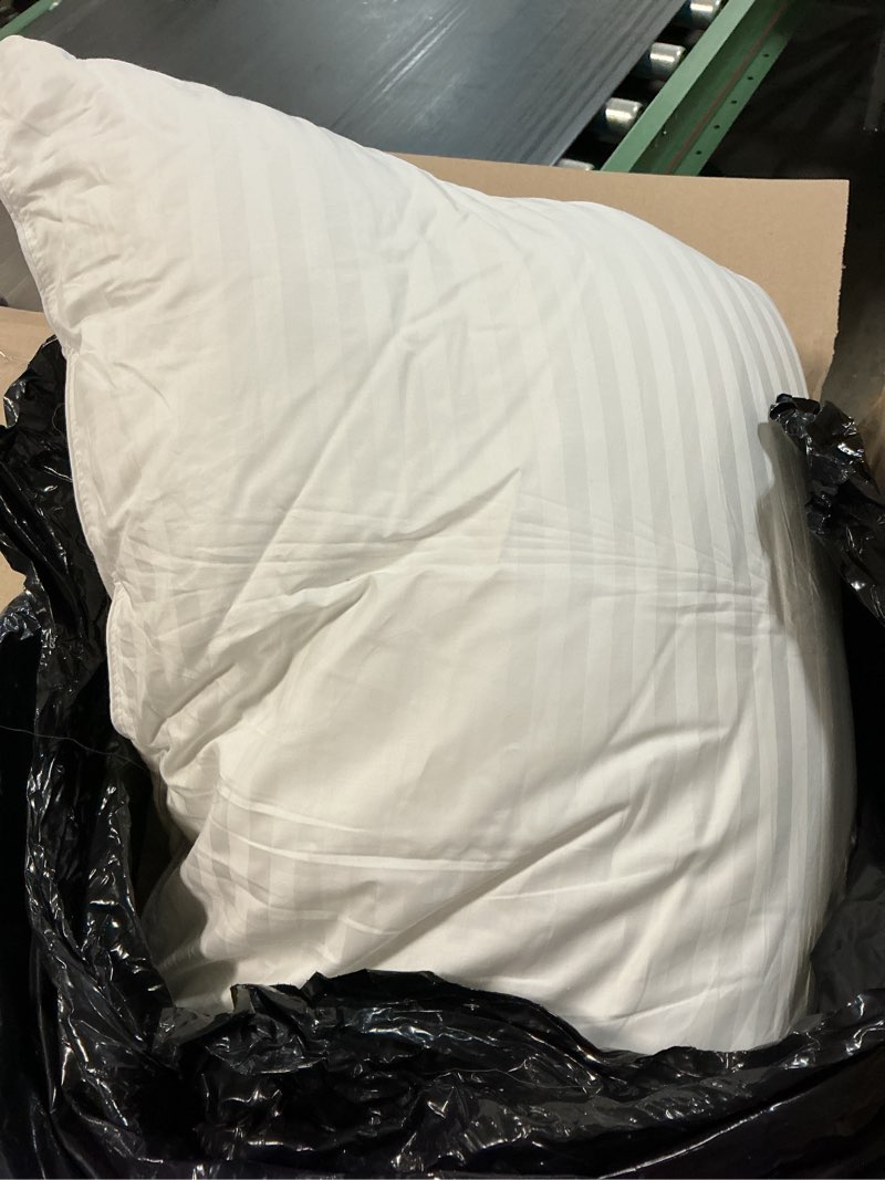Condition photo showing Good Condition for amazon basics down alternative pillows for stomach and back sleepers, soft density, standard size 26" x 20", white, 2-pack standard (pack of 2) soft pillow