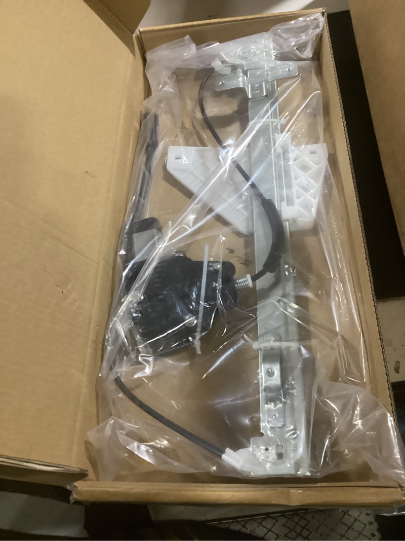 Condition photo showing New/Like New for findauto 741-375 rear right passenger side power window lift regulator with motor compatible with 2001 2002 2003 2004 jeep grand cherokee, replacement oem 55363284ab 2001-2004 for jeep grand for cherokee rear right