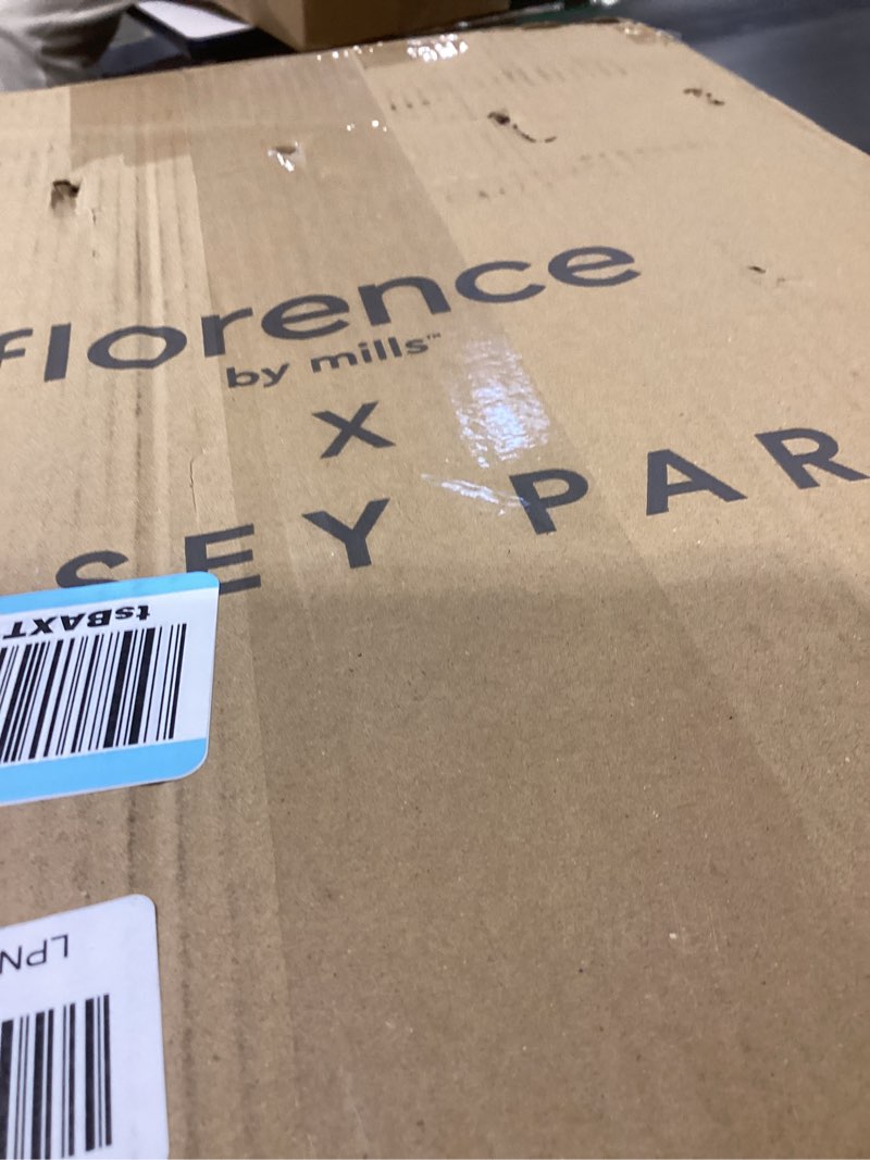 Condition photo showing New/Like New for florence by mills Catch Flights Hardside Expandable Luggage with Spinner Wheels, Lavender, Carry-On 20 Inch 20 Inch Lavender