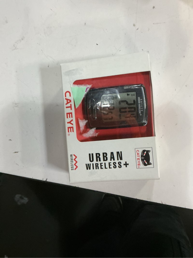 Condition photo showing Good Condition for cateye urban wireless plus cycling computer - cc-vt245w