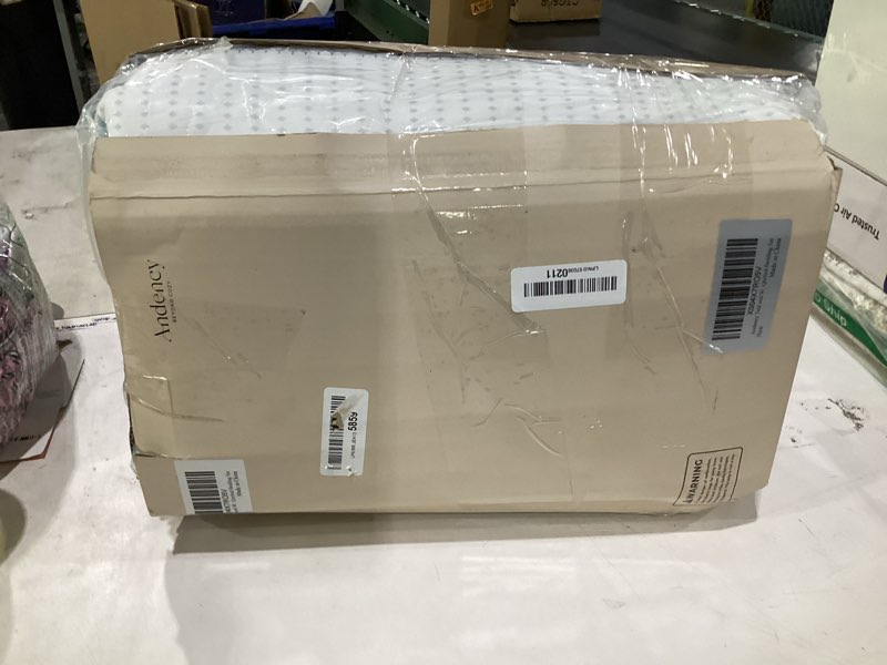 Condition photo showing As Is for andency teal white quilt twin(68x86inch), 2 pieces (1 striped quilt and 1 pillowcase) patchwork bedspread coverlet set, soft lightweight quilted bedding set 04 - teal white twin (68"x86")