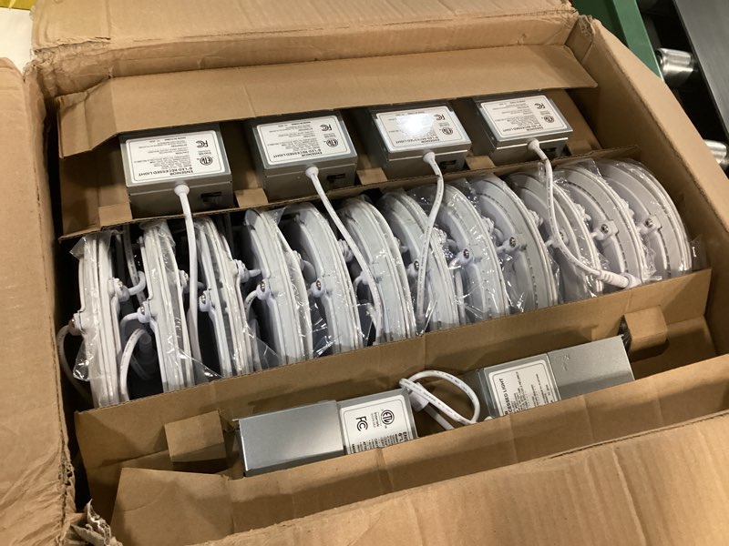 Condition photo showing Good Condition for Ensenior 12 Pack 6 Inch LED Recessed Ceiling Light, Dimmable, 2700K-5000K 5CCT, 1200LM 12W 120V, High Brightness Canless Wafer Downlight - ETL&FCC&IC 6 inch 5000k/4000k/3500k/3000k/2700k - 5cct White