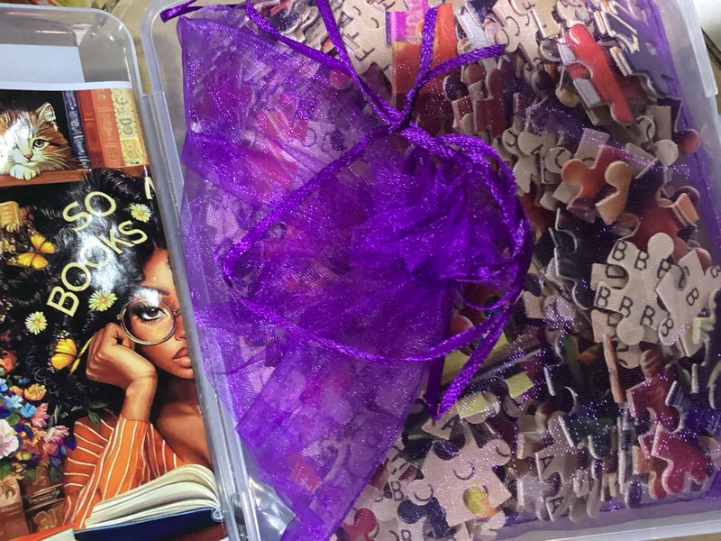 Condition photo showing Good Condition for african american jigsaw puzzles for adults 500 pieces black women reading book puzzle flowers cat and black women wooden puzzles for books lovers fun family game challenging activity home decor black women art 500pcs