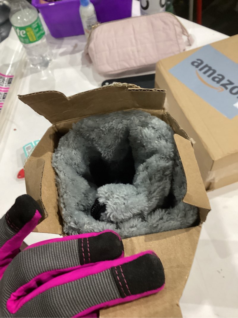 Condition photo showing Good Condition for INVENHO Heated Cat Bed, Waterproof Adjustable Temperature Dog Cat Heating Pad with Timer, Indoor Pet Heating Pad for Cats Dogs Electric Pads for Dogs Cats, Pet Heated Pad (S: 18" x 16") S: 18" x 16" Grey