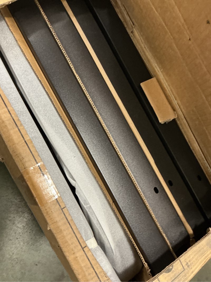 https://lotting-media.assets.bidfta.com/lotting_25bcd2bc-ecec-47f7-be44-504946c76938