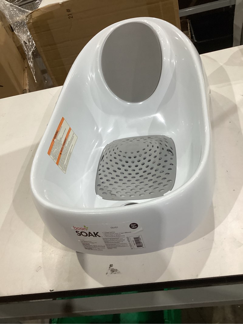 Condition photo showing Good Condition for boon soak 3 stage baby bathtub - baby bath tub with three support positions for newborn to toddlers - color changing drain plug for ideal bath temperature - gray - ages 0 to 18 months and up white 1 count (pack of 1)