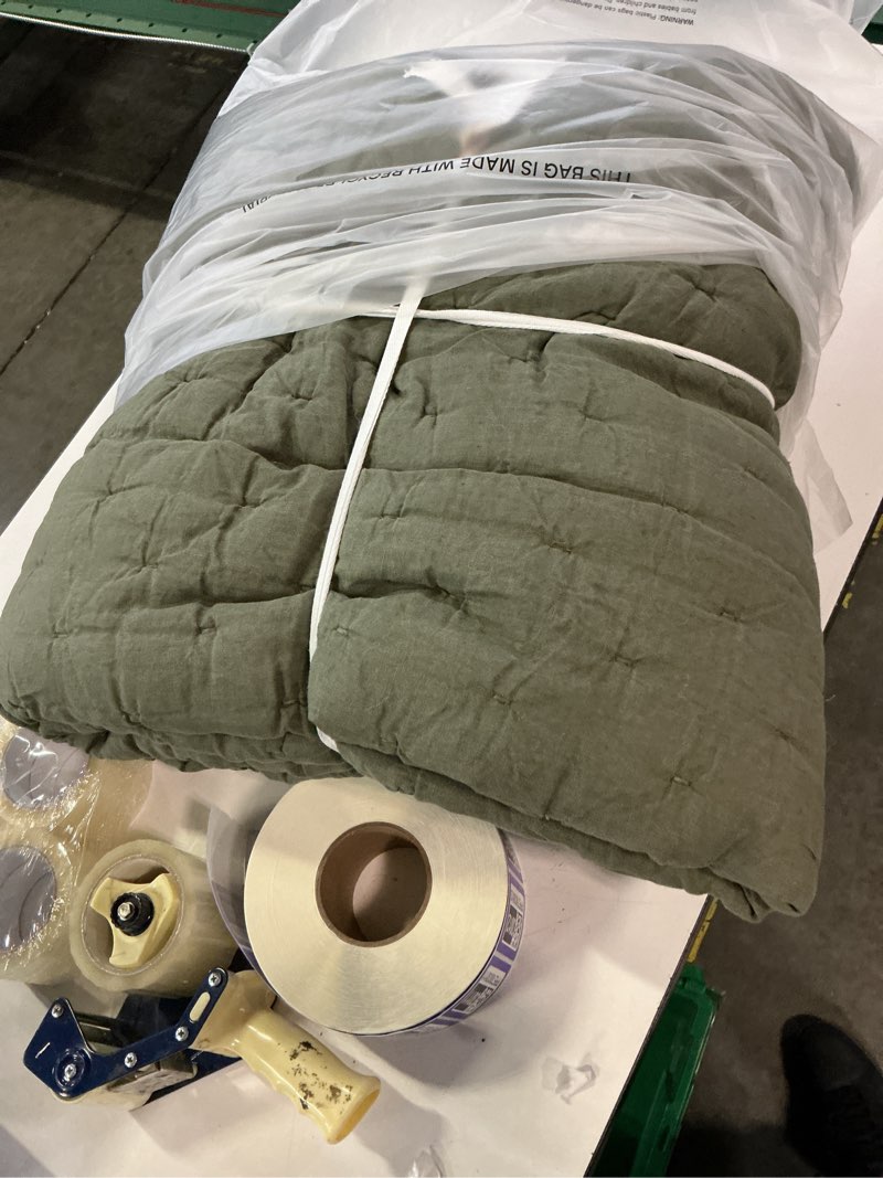 Condition photo showing New/Like New for european linen dream quilt set, king/cal king, dusty olive