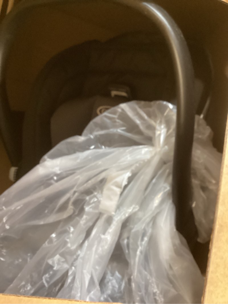Condition photo showing Good Condition for graco snugride snugfit infant car seat, baby car seat with anti rebound bar for extra safety, no-rethread harness, latch equipped carseat, baby essentials, gift for new parents, gotham