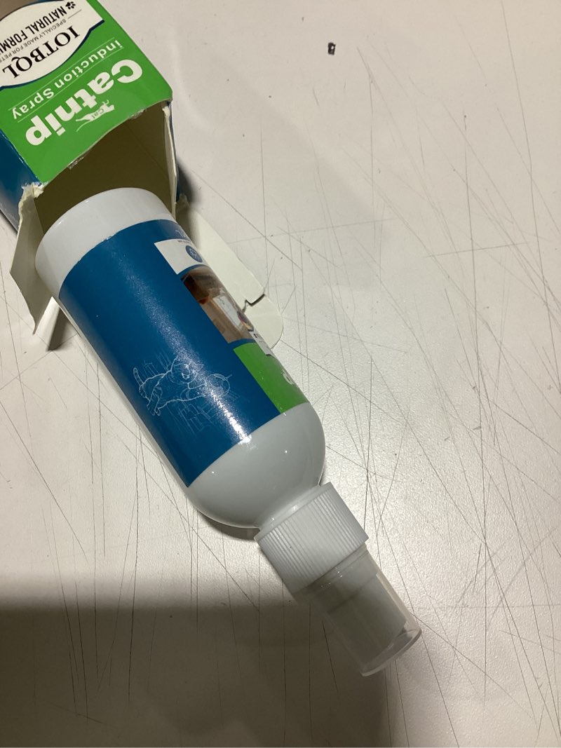 Condition photo showing Good Condition for Premium Catnip Spray for Cats – 100% Natural Ingredients, Boosts Energy,Relieves Stress – Renews Toys, Reduces Scratching, Easy-to-Use & Mess-Free 2.71 Fl OZ (Blue-Green, M) M Blue-green