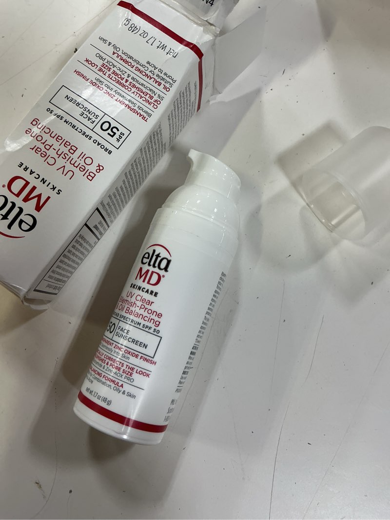 Condition photo showing As Is for eltamd uv clear blemish-prone & oil balancing spf 50, non-comedogenic sunscreen with zinc oxide, dermatologist recommended 01 - new blemish prone (1.7 oz)