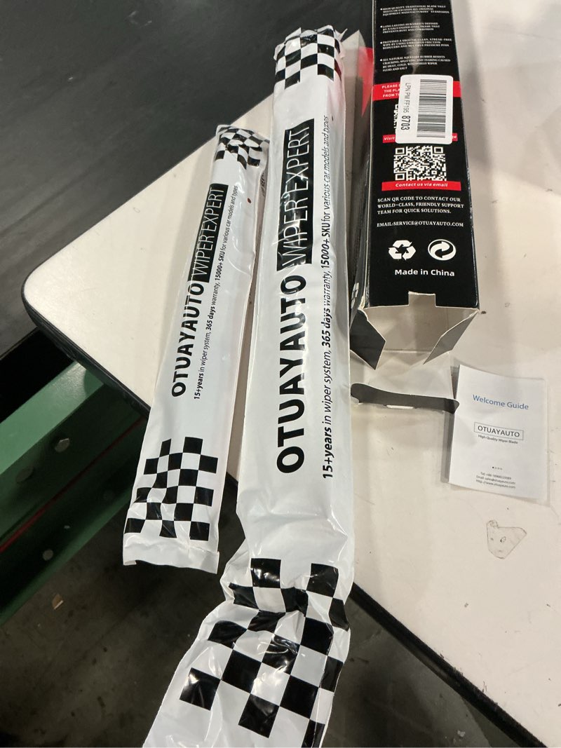 Condition photo showing New/Like New for otuayauto 15277756 rear wiper arm blade set - replacement for chevrolet tahoe/chevrolet suburban/cadillac escalade/gmc yukon 2007-2014