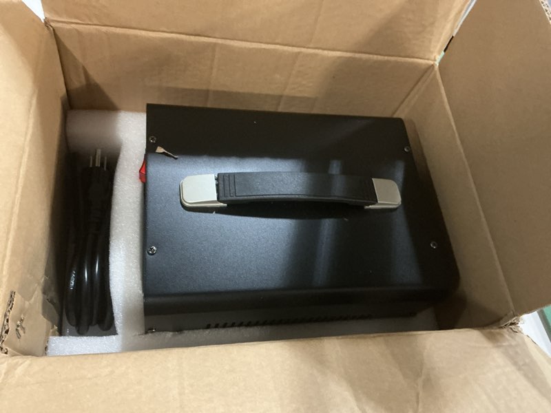 Condition photo showing New/Like New for lvyuan 3000 watt voltage converter transformer heavy duty step up/down ac 110v/120v/220v/240v power converter with 2 us outlets, 2 universal outlets, resettable circuit breaker protection 3000va