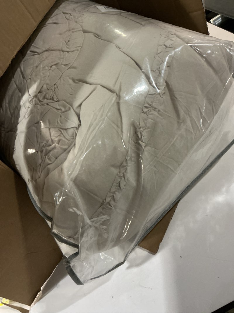 Condition photo showing Good Condition for Masaca Oversized King Comforter 128x120,Farmhouse Shabby Boho Chic Ruffled Bedding Comforter Set,3pcs Extra Large King Size Wheat Ruffle Comforter Sets French Country Bedding Set Ultra Soft Oversized King Plus 128X120 Wheat