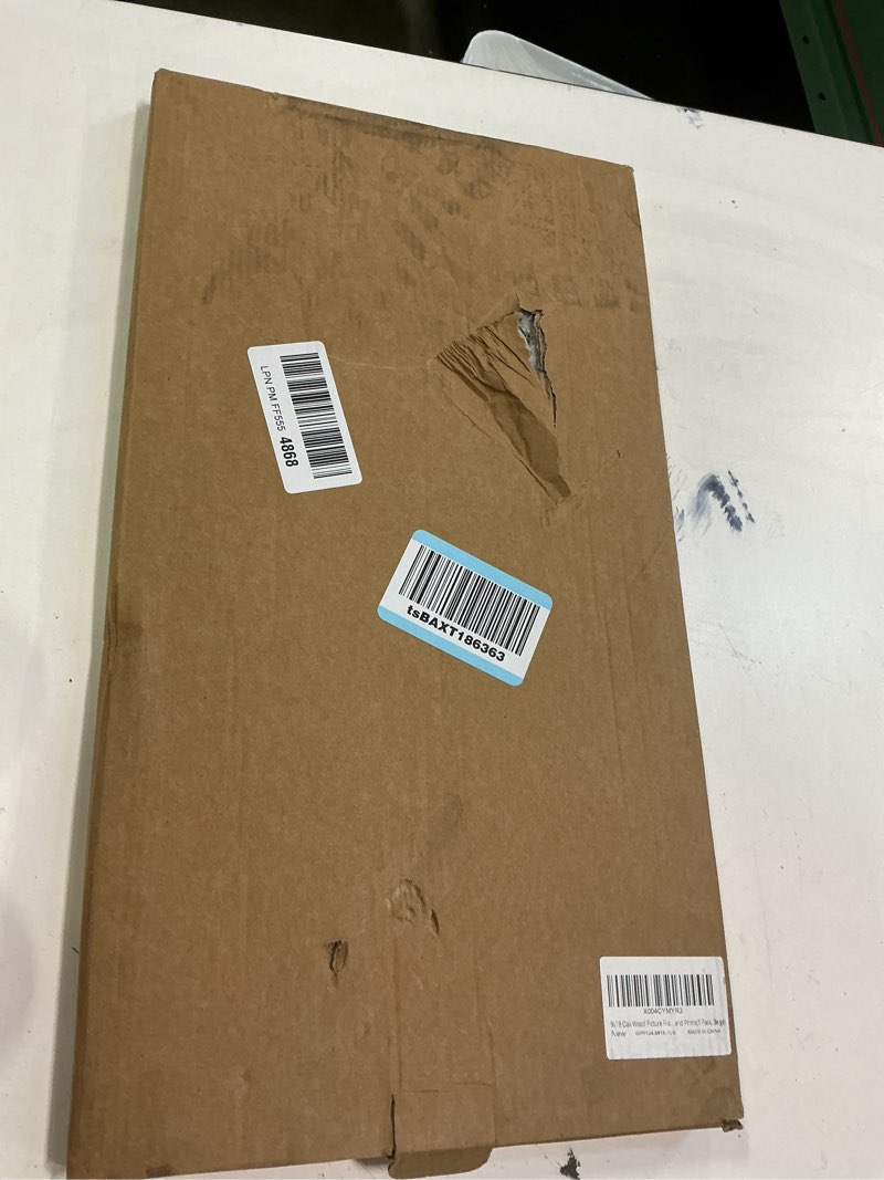 Condition photo showing Good Condition for 4x4 Oak Wood Picture Frame - 4"x4" Photo Frame, 4x4 Picture Frame Wood, Natural Solid Wooden Picture Frames for Wall Art Photo and Prints(1 Pack, Beige) Beige-1P 4x4